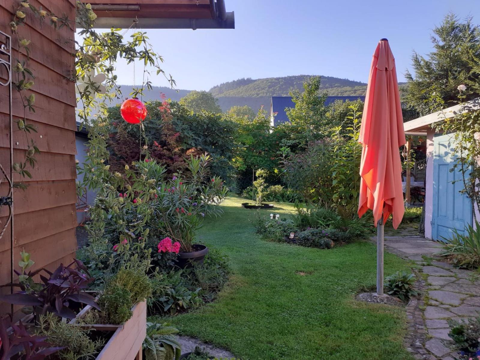 شقة Ferienweingut & Gutsrestaurant Becker Burgen  المظهر الخارجي الصورة